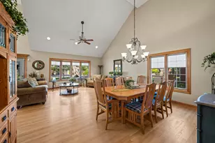 429 W Kenilworth Ave, Palatine, IL 60067 - Photo 3