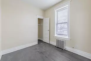 758 W 71st St, Chicago, IL 60621 - Photo 3