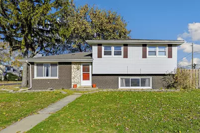 11551 S Komensky Avenue, Alsip, IL 60803 - Photo 1