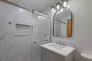 7910 Churchill St, Morton Grove, IL 60053 - Photo 23