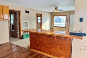 221 W 7th St, Tilton, IL 61833 - Photo 11