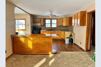 221 W 7th Street, Tilton, IL 61833 - Photo 9