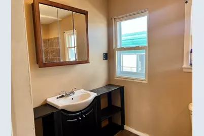 221 W 7th Street, Tilton, IL 61833 - Photo 21