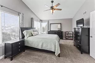 1108 Heavens Gate Dr, Lake in the Hills, IL 60156 - Photo 23