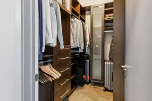 200 W Grand Ave, Chicago, IL 60654 - Photo 17