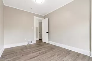 11326 S Eggleston Ave, Chicago, IL 60628 - Photo 15