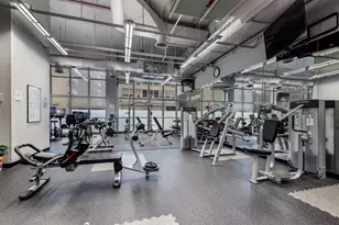 655 W Irving Park Rd, Chicago, IL 60613 - Photo 19