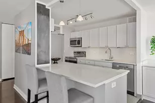 655 W Irving Park Rd, Chicago, IL 60613 - Photo 5