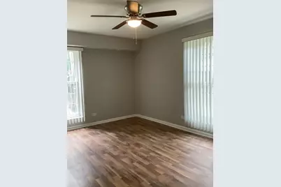 [Address not provided], Libertyville, IL 60048 - Photo 11