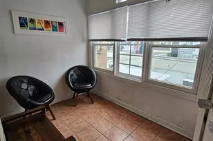 1656 W Hollywood Ave, Chicago, IL 60660 - Photo 5