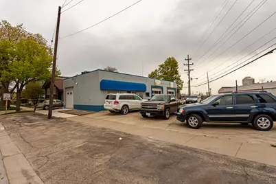 8418 Joliet Road, McCook, IL 60525 - Photo 13