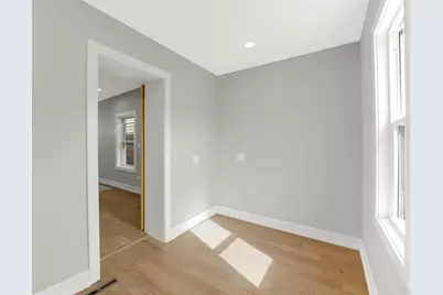 4721 W Warwick Avenue, Chicago, IL 60641 - Photo 27