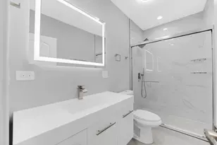 4721 W Warwick Ave, Chicago, IL 60641 - Photo 21