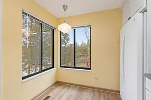 25 Shoreline Rd, Lake Barrington, IL 60010 - Photo 13