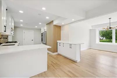 303 Cedarbrook Road, Naperville, IL 60565 - Photo 11