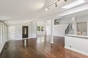 195 7th St, Wheeling, IL 60090 - Photo 9