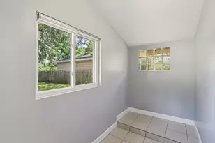 195 7th St, Wheeling, IL 60090 - Photo 27