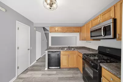 1372 Normantown Road #1372, Naperville, IL 60564 - Photo 7