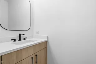 1100 Lois Ave, Park Ridge, IL 60068 - Photo 11