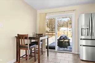 116 Tilton Park Dr, Dekalb, IL 60115 - Photo 7