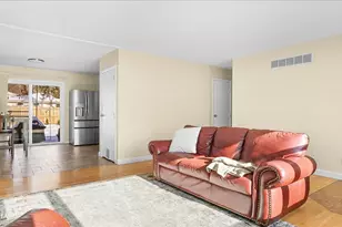 116 Tilton Park Dr, Dekalb, IL 60115 - Photo 3