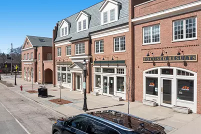 10 E Scranton Avenue, Lake Bluff, IL 60044 - Photo 1