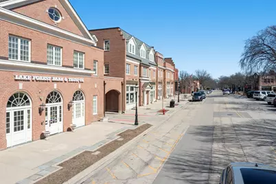 10 E Scranton Avenue, Lake Bluff, IL 60044 - Photo 3