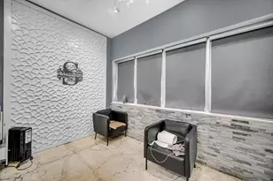 8546 S Stony Island Ave, Chicago, IL 60617 - Photo 17