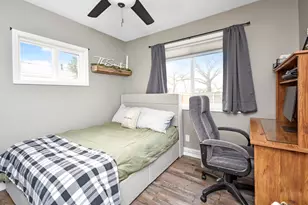 401 S Clinton St, Mclean, IL 61754 - Photo 37