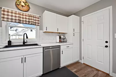 401 S Clinton Street, Mclean, IL 61754 - Photo 19