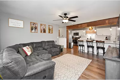 401 S Clinton Street, Mclean, IL 61754 - Photo 7