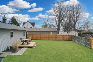 401 S Clinton St, Mclean, IL 61754 - Photo 43