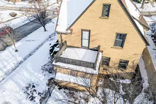 2127 Jackson St, Rockford, IL 61107 - Photo 29