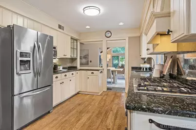 301 Country Club Place, Geneva, IL 60134 - Photo 19