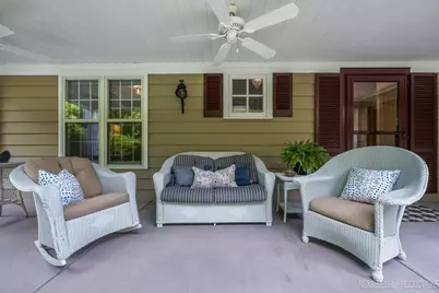 301 Country Club Place, Geneva, IL 60134 - Photo 3