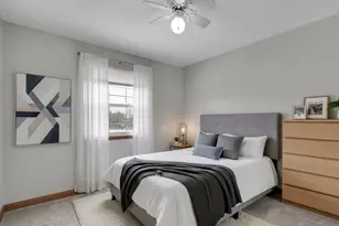 6796 Redwing Dr, Woodridge, IL 60517 - Photo 21