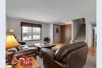 6796 Red Wing Drive, Woodridge, IL 60517 - Photo 13