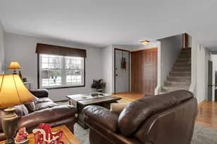 6796 Redwing Dr, Woodridge, IL 60517 - Photo 13