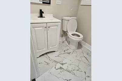 8548 S Essex Avenue, Chicago, IL 60617 - Photo 13