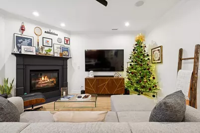 3746 N Fremont Street #1, Chicago, IL 60613 - Photo 5