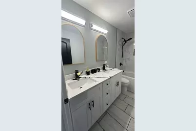 458 W 127th Street, Chicago, IL 60628 - Photo 27