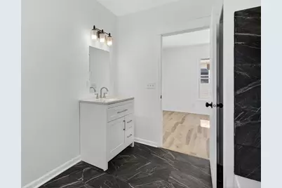 1111 Loomis Street, Rockford, IL 61102 - Photo 19