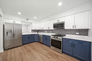 820 Oakton St, Evanston, IL 60202 - Photo 3