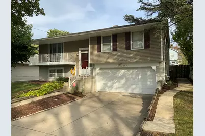 665 Thornwood Drive, Buffalo Grove, IL 60089 - Photo 1