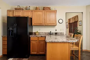 6430 Old Hunters Run, Rockford, IL 61114 - Photo 13