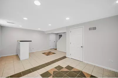 8458 S Vernon Avenue, Chicago, IL 60619 - Photo 25