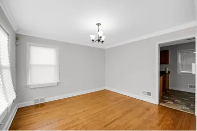 8458 S Vernon Avenue, Chicago, IL 60619 - Photo 9