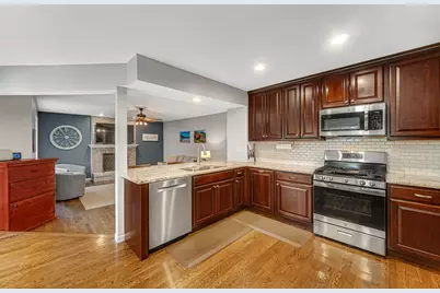 4458 Hatch Lane, Lisle, IL 60532 - Photo 9