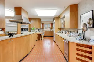 42 Woodley Rd, Winnetka, IL 60093 - Photo 19