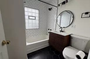 2419 N Oak Park Ave, Chicago, IL 60707 - Photo 9